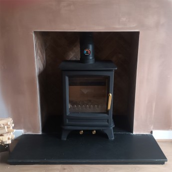 Elk-Brass-stove-Joe1766423461.jpg
