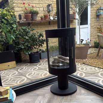 leo-cylindrical-360-pedestal-bio-stove-groom1764067147.jpg
