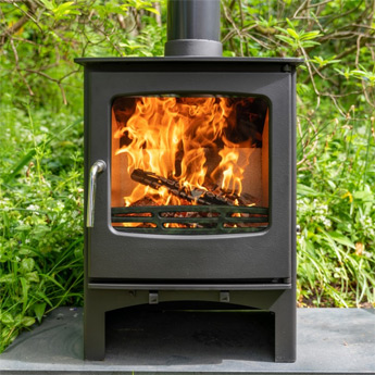 The Purefire 7.4 stove has been awarded the clearSkies 5 rating